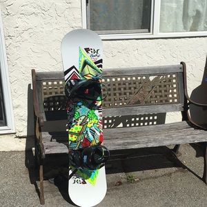 Snowboard 120cm (with bindings)